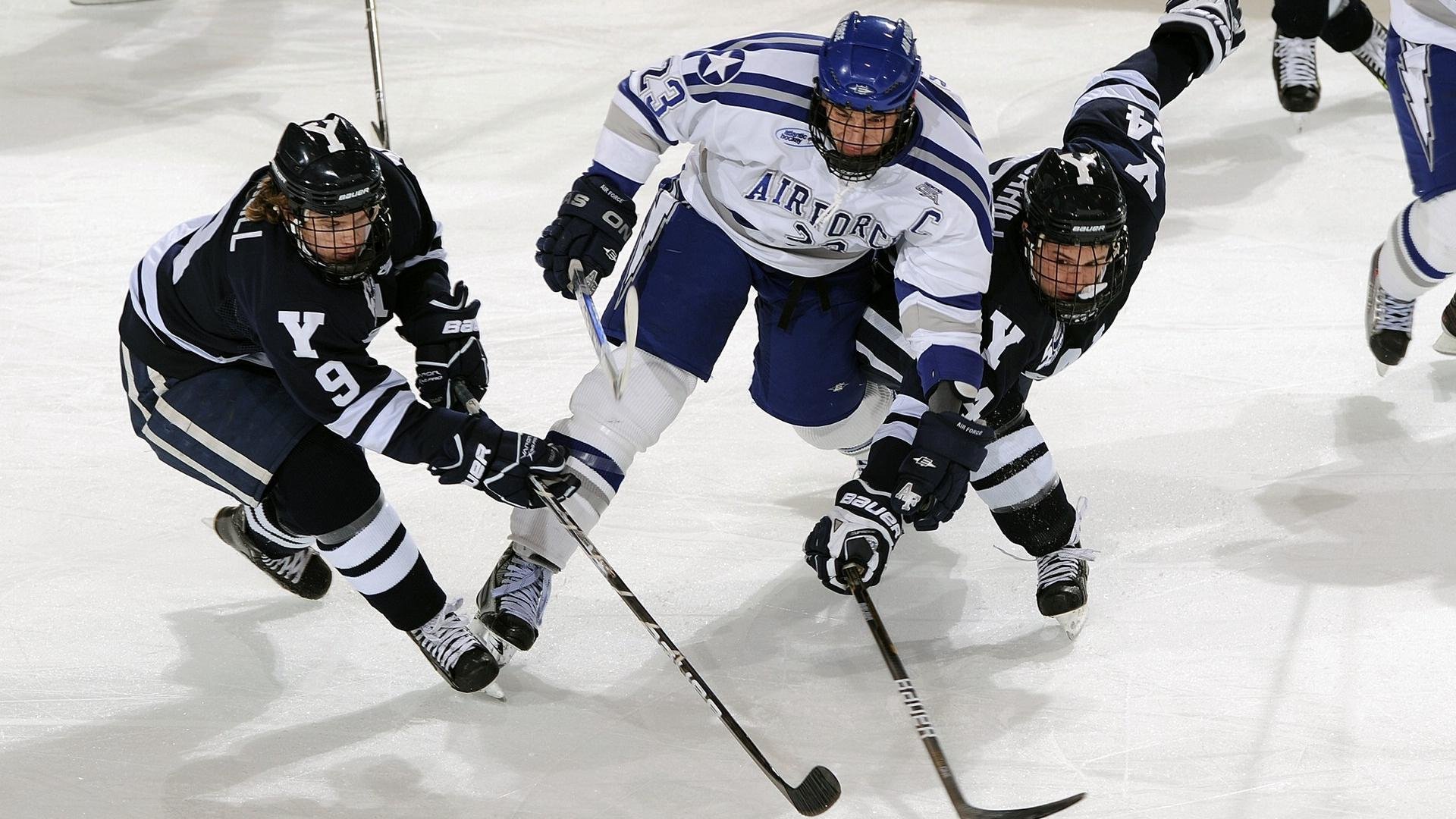 爱游戏综合娱乐-运动员合作：双人配合战术的精彩展现，双人运动比赛