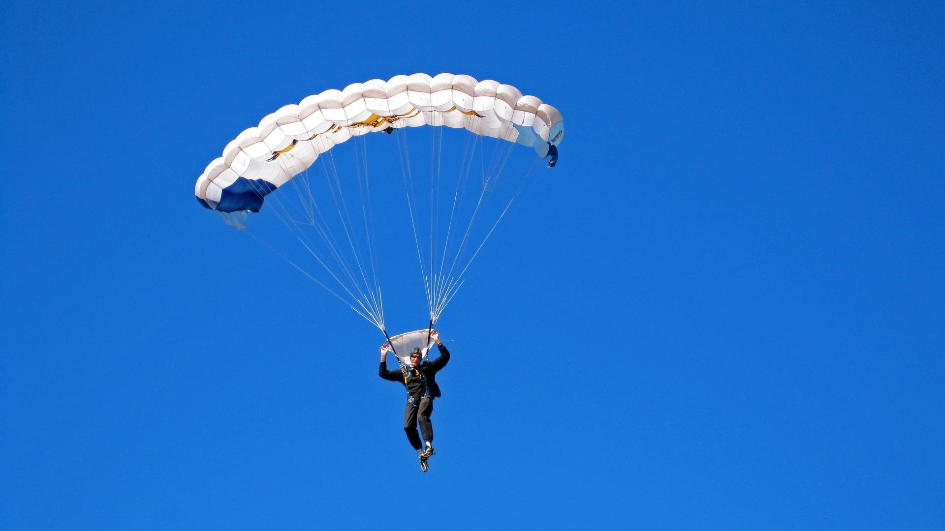 伊朗男队在国际象棋团体赛中表现出色，伊朗 国际象棋